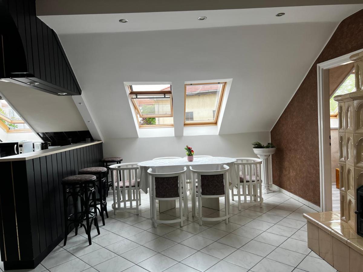 Origo Vendeghaz 2 Apartment Sarospatak Bagian luar foto